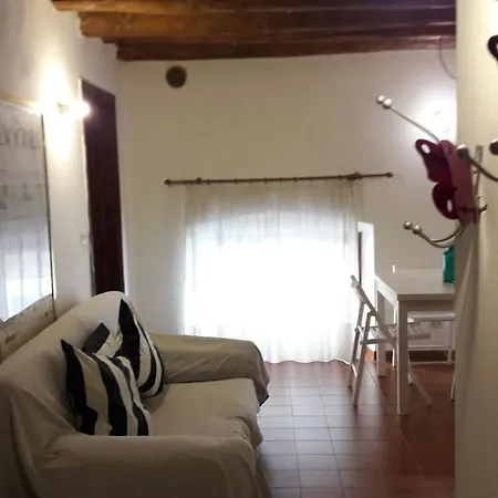 Apartamento Ai Salici 2 In The Heart Of Verona! Verona